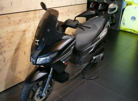 Neufahrzeug Aprilia SXR 50 - Bild 2