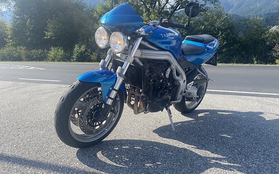 Gebrauchtmotorrad Triumph Speed Triple S - Bild 2