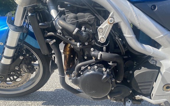 Gebrauchtmotorrad Triumph Speed Triple S - Bild 7