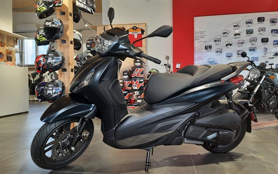Neufahrzeug Piaggio Beverly 300 S - Bild 4 Neufahrzeug Piaggio Beverly 300 S - Bild 4