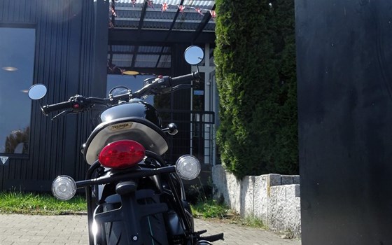 Neufahrzeug Triumph Bonneville Bobber - Bild 8