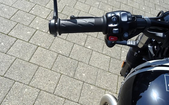 Neufahrzeug Triumph Bonneville Bobber - Bild 2