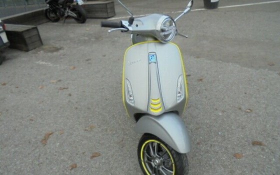 Neufahrzeug Vespa Elettrica 70 km/h - Bild 4