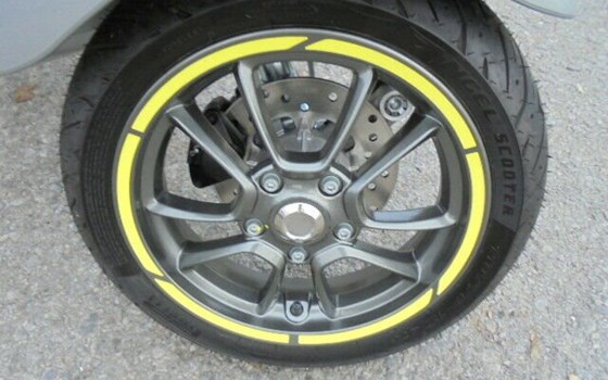 Neufahrzeug Vespa Elettrica 70 km/h - Bild 6