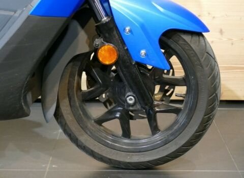 Gebrauchtmotorrad Sym Joymax Z+ 300i - Bild 6