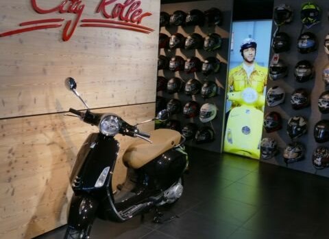 Gebrauchtmotorrad Vespa Primavera 50 4T - Bild 1