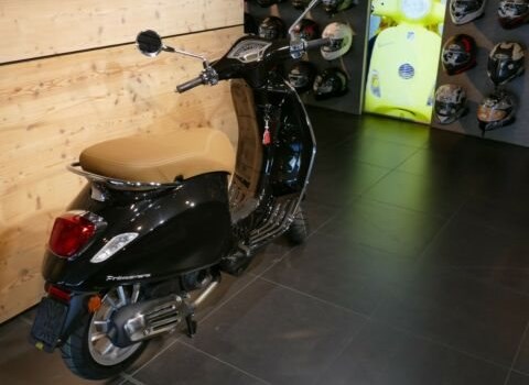 Gebrauchtmotorrad Vespa Primavera 50 4T - Bild 9