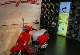 Neumotorrad Kymco Like II 125i CBS