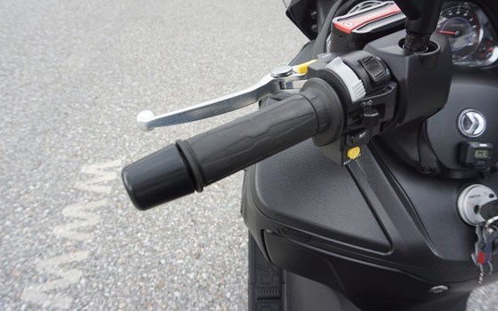 Gebrauchtmotorrad Sym MaxSym 600i - Bild 10