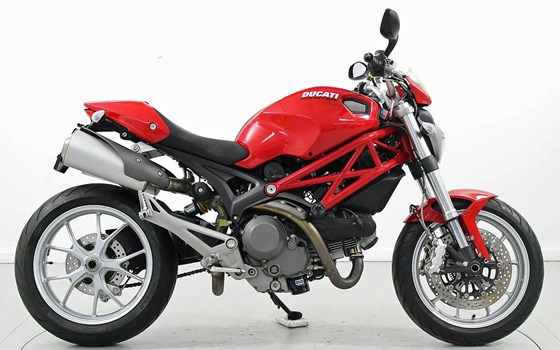 Motorrad Occasion Ducati Monster 1100 - Bild 4