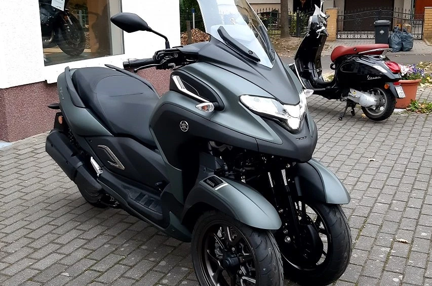 Angebot Yamaha Tricity 300 Bild 2: Angebot Yamaha Tricity 300