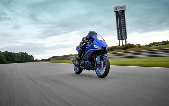 Neufahrzeug Yamaha R3 - Bild 4
