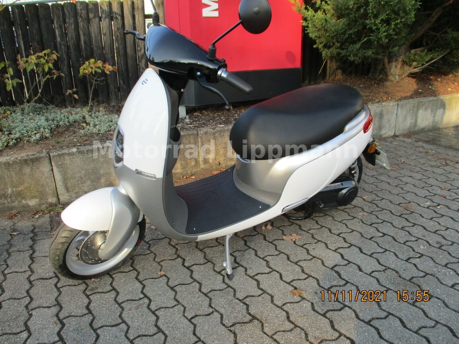 SWM E1R, 4.599,00 EUR Saxxx Ecooter Neumotorrad: