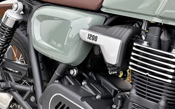 Neufahrzeug Brixton Cromwell 1200 - Bild 7