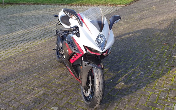 Neufahrzeug MV Agusta F3 RR - Bild 4