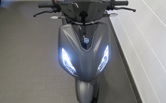 Gebrauchtmotorrad Piaggio 1 Active - Bild 5
