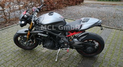 Gebrauchtfahrzeug Triumph Speed Triple R