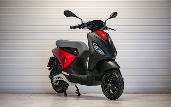 Neufahrzeug Piaggio 1 + - Bild 3