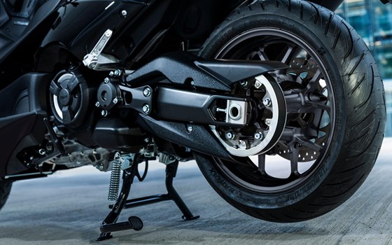 Neufahrzeug Yamaha TMAX 560 Tech Max - Bild 20 Neufahrzeug Yamaha TMAX 560 Tech Max - Bild 20