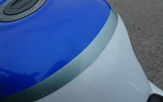 Gebrauchtmotorrad Suzuki GSX-R 750 - Bild 9