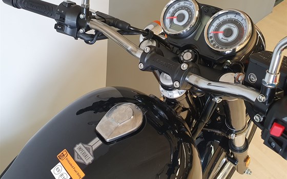 Neufahrzeug Benelli Imperiale 400 - Bild 2