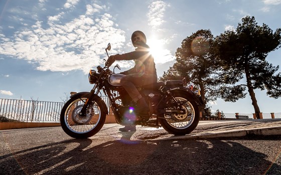 Neufahrzeug Benelli Imperiale 400 - Bild 12