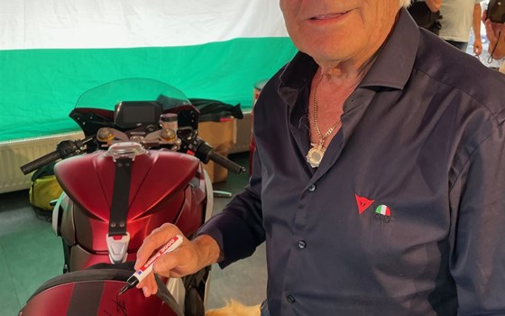 Neufahrzeug MV Agusta Superveloce Ago - Bild 2