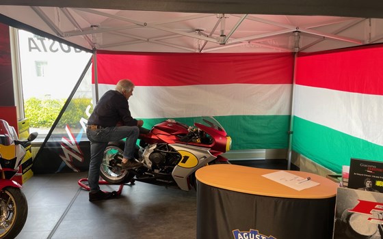 Neufahrzeug MV Agusta Superveloce Ago - Bild 10
