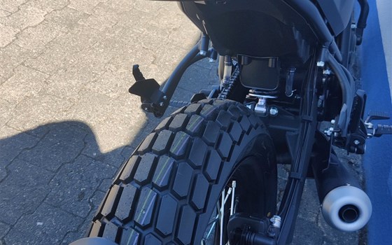 Neufahrzeug Brixton Crossfire 125 - Bild 14