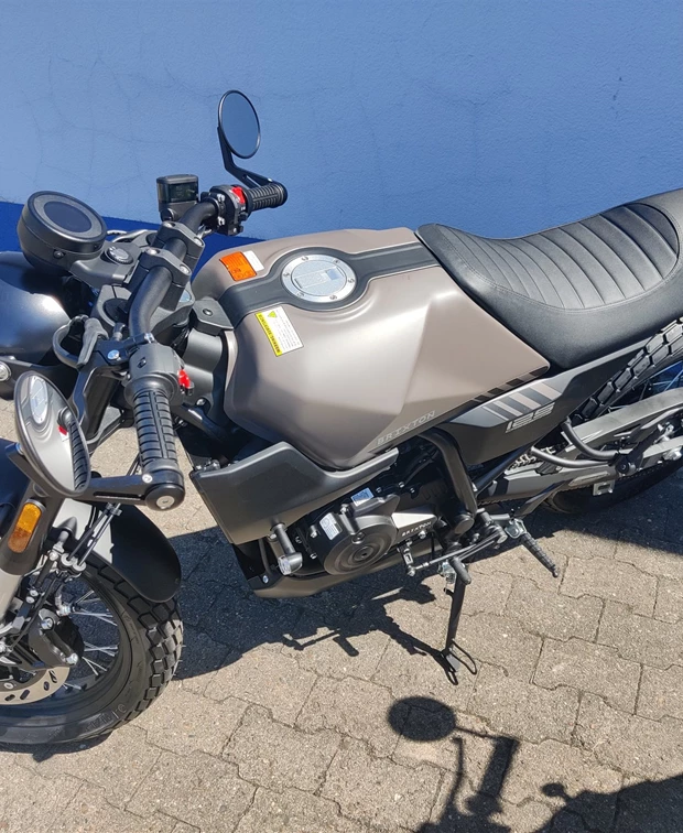 Brixton Crossfire 125<br />LC + ABS
