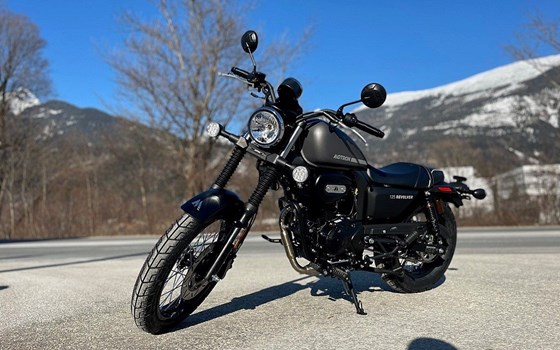 Neufahrzeug Motron Revolver 125 - Bild 2