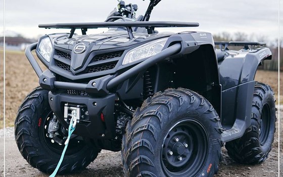Neufahrzeug CFMOTO CForce 450 EFI 4x4 S One - Bild 1 Neufahrzeug CFMOTO CForce 450 EFI 4x4 S One - Bild 1