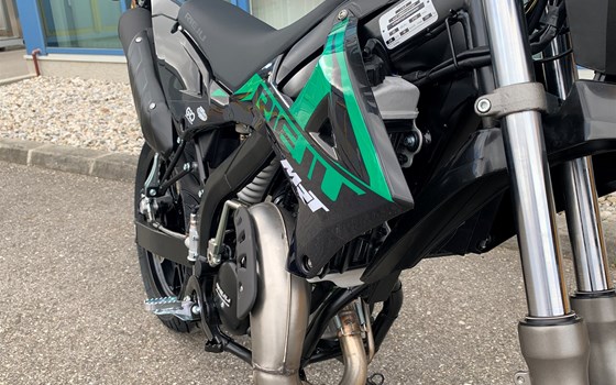 Neufahrzeug Rieju MRT Europa SM 50 - Bild 4 Neufahrzeug Rieju MRT Europa SM 50 - Bild 4