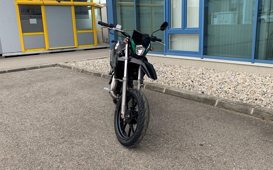 Neufahrzeug Rieju MRT Europa SM 50 - Bild 2 Neufahrzeug Rieju MRT Europa SM 50 - Bild 2