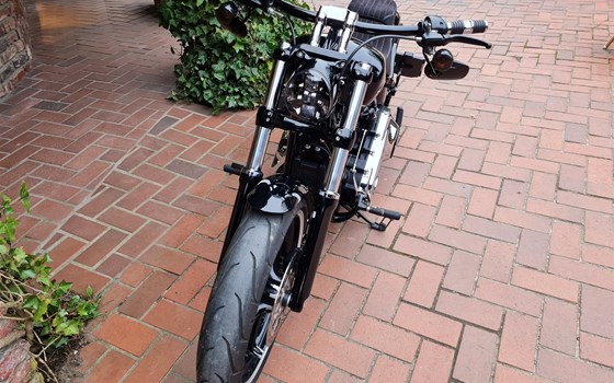 Gebrauchtmotorrad Harley-Davidson Softail Breakout 114 FXBRS - Bild 8
