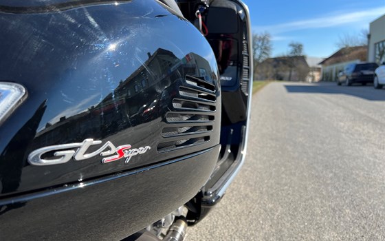 Neufahrzeug Vespa GTS 300 Super - Bild 4