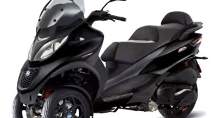 Neumotorrad Piaggio MP3 400 Sport