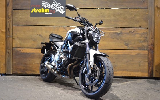 Motorrad Occasion Yamaha MT-07 - Bild 2