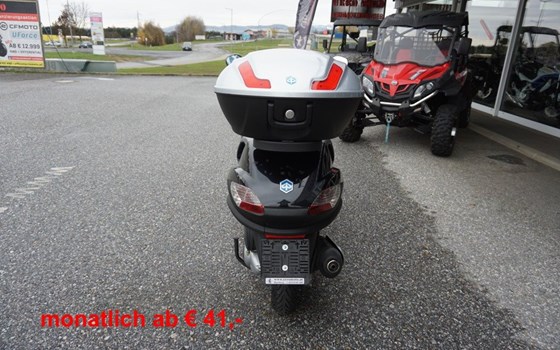 Gebrauchtmotorrad Piaggio MP3 250 - Bild 6