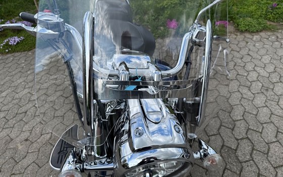 Gebrauchtmotorrad Yamaha XV 1900 - Bild 4