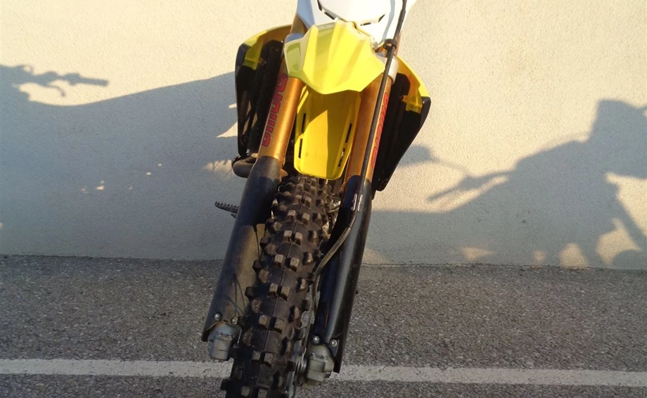 Angebot Suzuki RM-Z450 Bild 3: Angebot Suzuki RM-Z450
