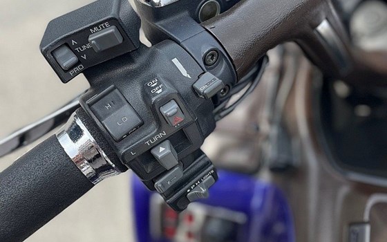 Gebrauchtmotorrad Honda GL 1500 Goldwing - Bild 12