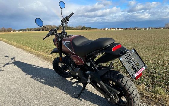Neufahrzeug Brixton Crossfire 125 XS - Bild 6 Neufahrzeug Brixton Crossfire 125 XS - Bild 6