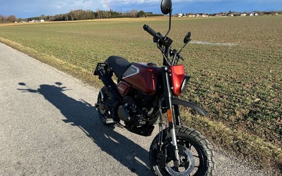 Neufahrzeug Brixton Crossfire 125 XS - Bild 1 Neufahrzeug Brixton Crossfire 125 XS - Bild 1