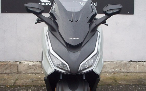 Neufahrzeug Honda Forza 125 - Bild 3