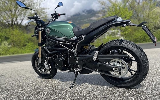 Neufahrzeug Benelli Leoncino 800 - Bild 4