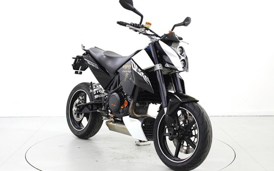 Motorrad Occasion KTM 690 Duke - Bild 2