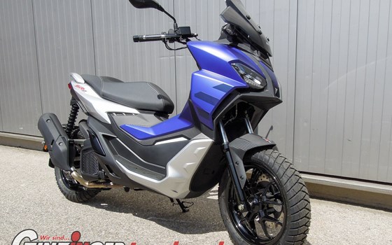 Neufahrzeug Aprilia SR GT 125 - Bild 1 Neufahrzeug Aprilia SR GT 125 - Bild 1