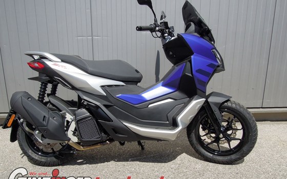 Neufahrzeug Aprilia SR GT 125 - Bild 2 Neufahrzeug Aprilia SR GT 125 - Bild 2