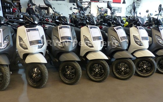 Neufahrzeug Piaggio 1 + - Bild 17